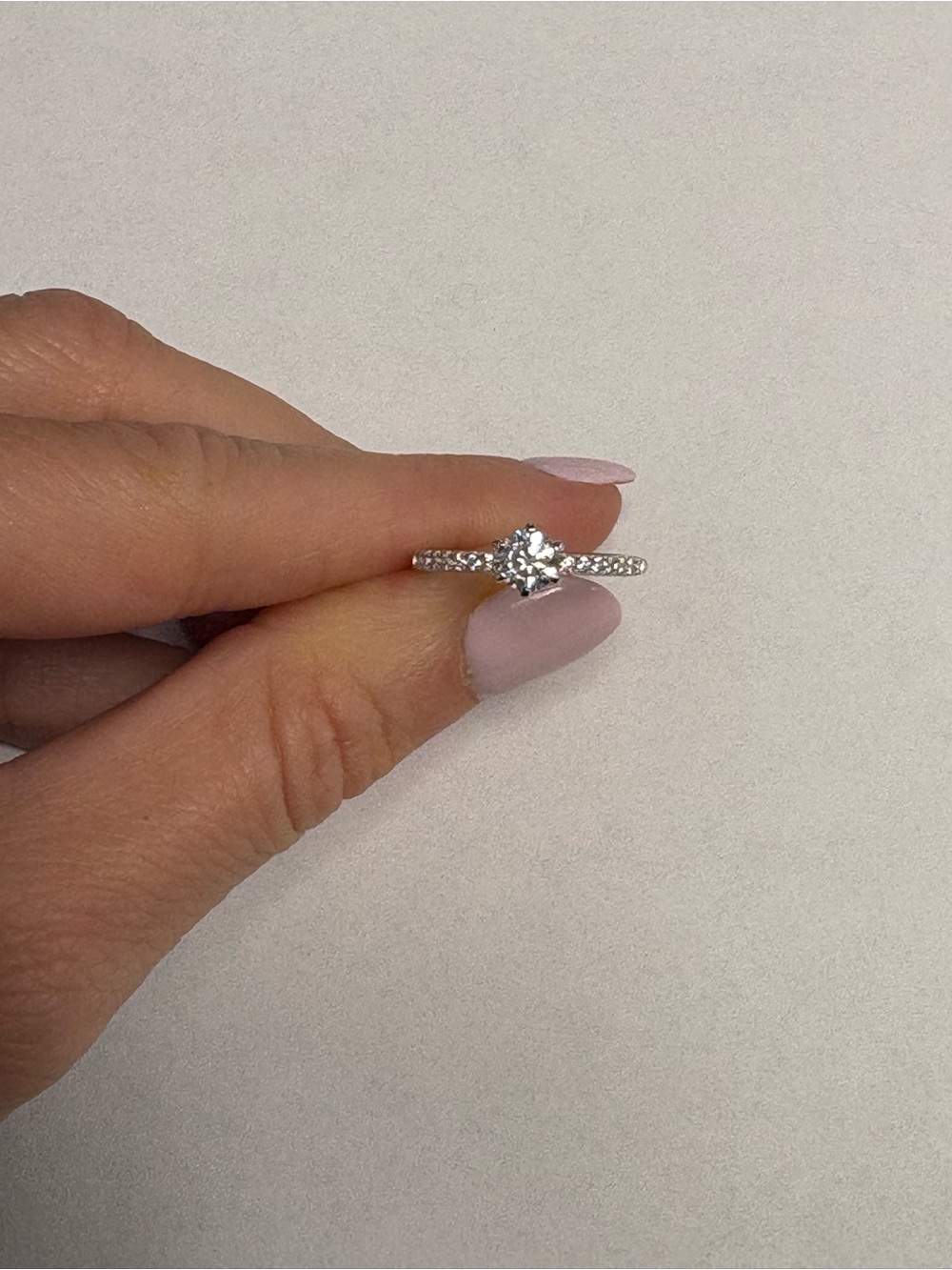 Suzy Levian Sample Solitaire Round-Cut Silver Engagement Ring NWT Size 7